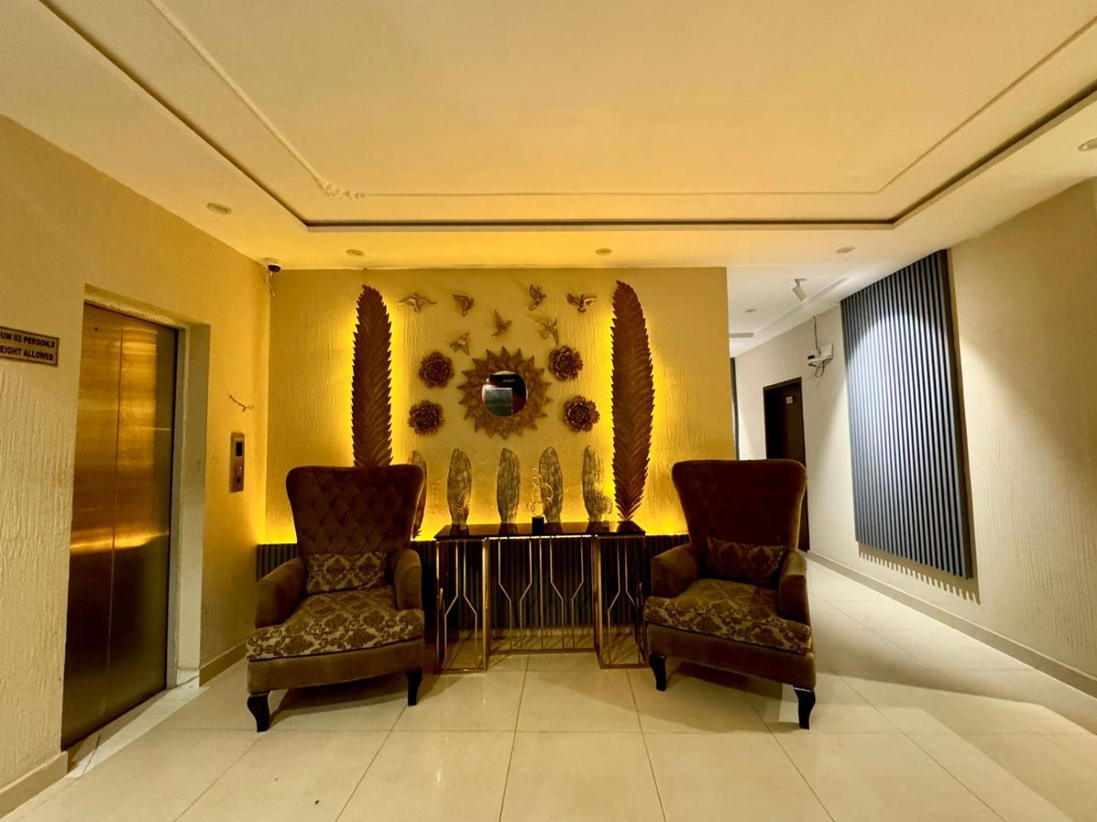 Shelton Boulevard Hotel Lahore Luaran gambar