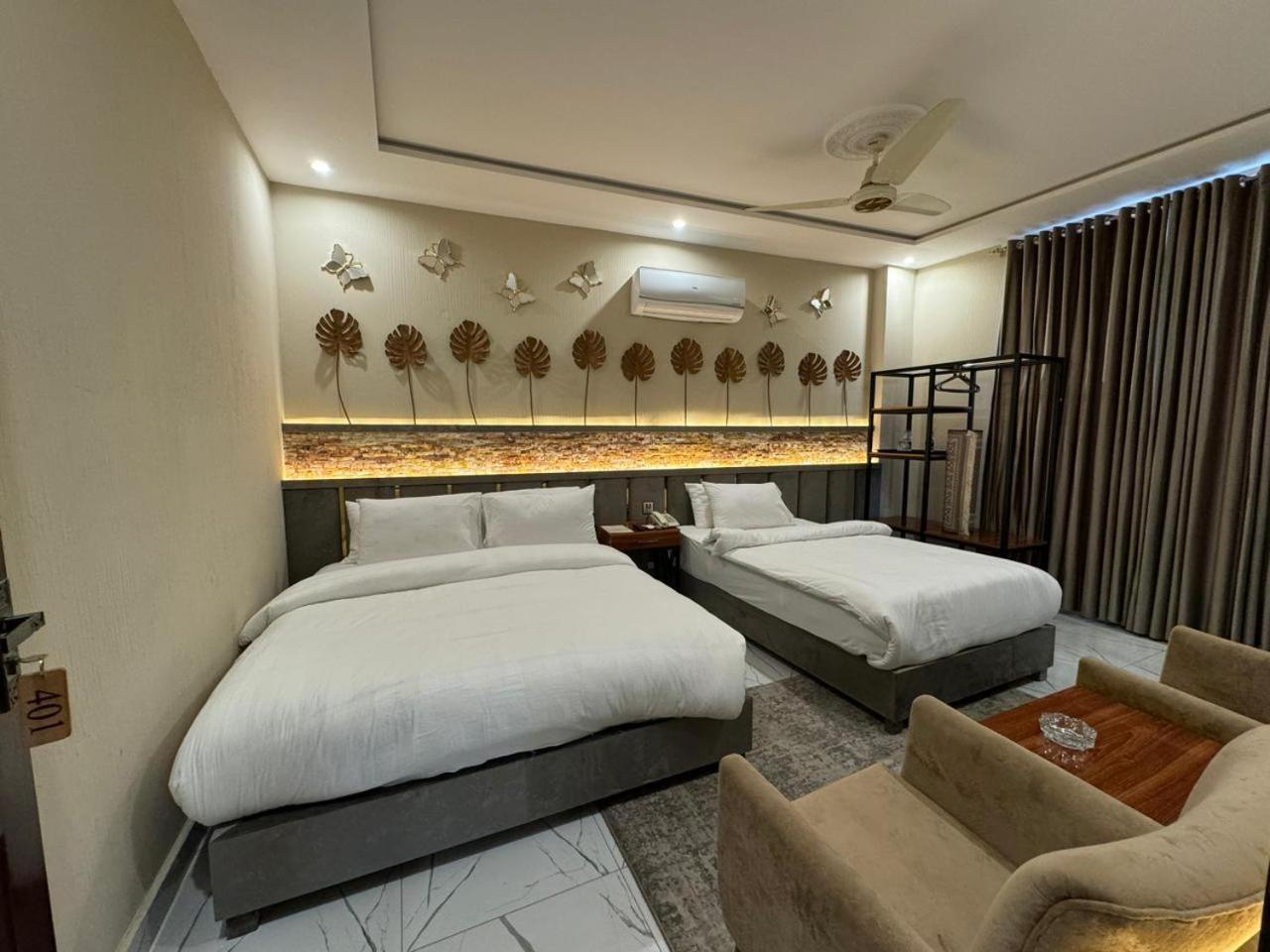 Shelton Boulevard Hotel Lahore Luaran gambar