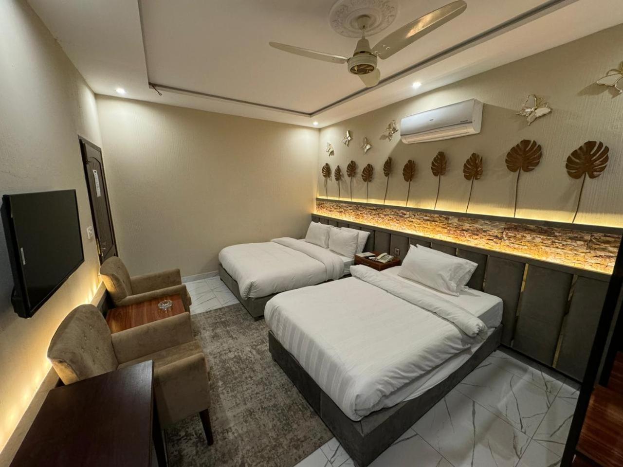 Shelton Boulevard Hotel Lahore Luaran gambar